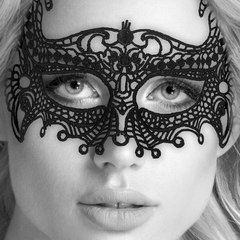 Impératrice - Masque en dentelle